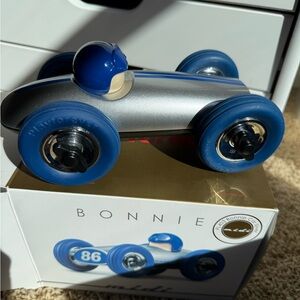 Playforever Bonnie Midi car PL403